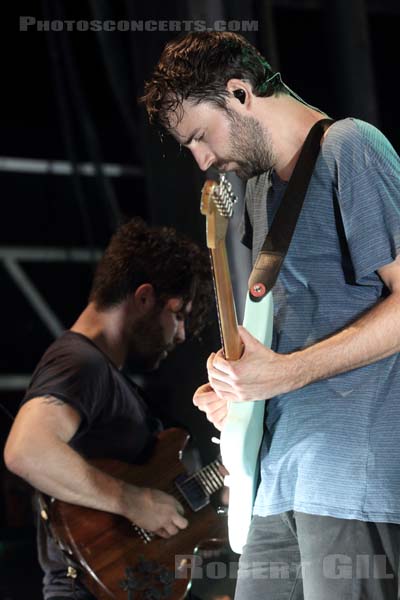 FOALS - 2016-06-03 - NIMES - Paloma - Yannis Philippakis - Jimmy Smith